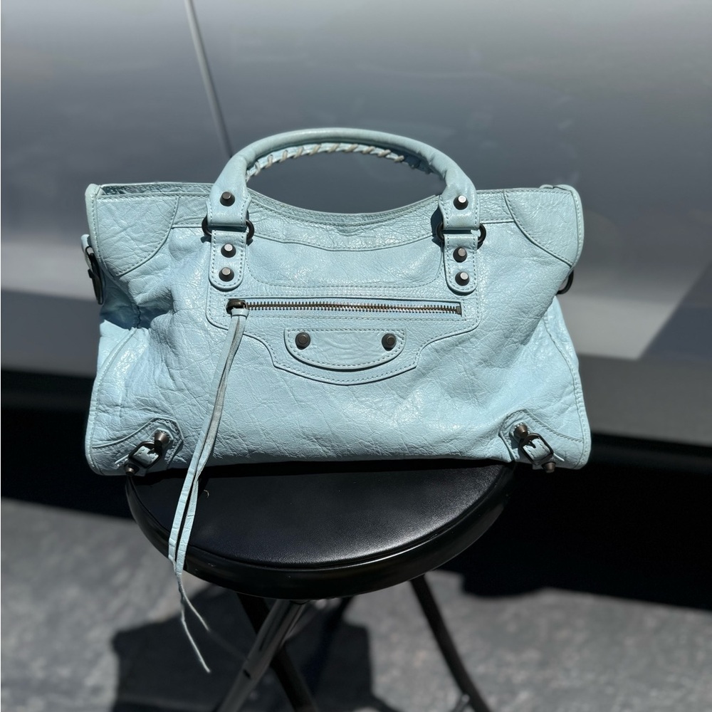 Elegant Light Blue Handbag - Picture 10 of 11